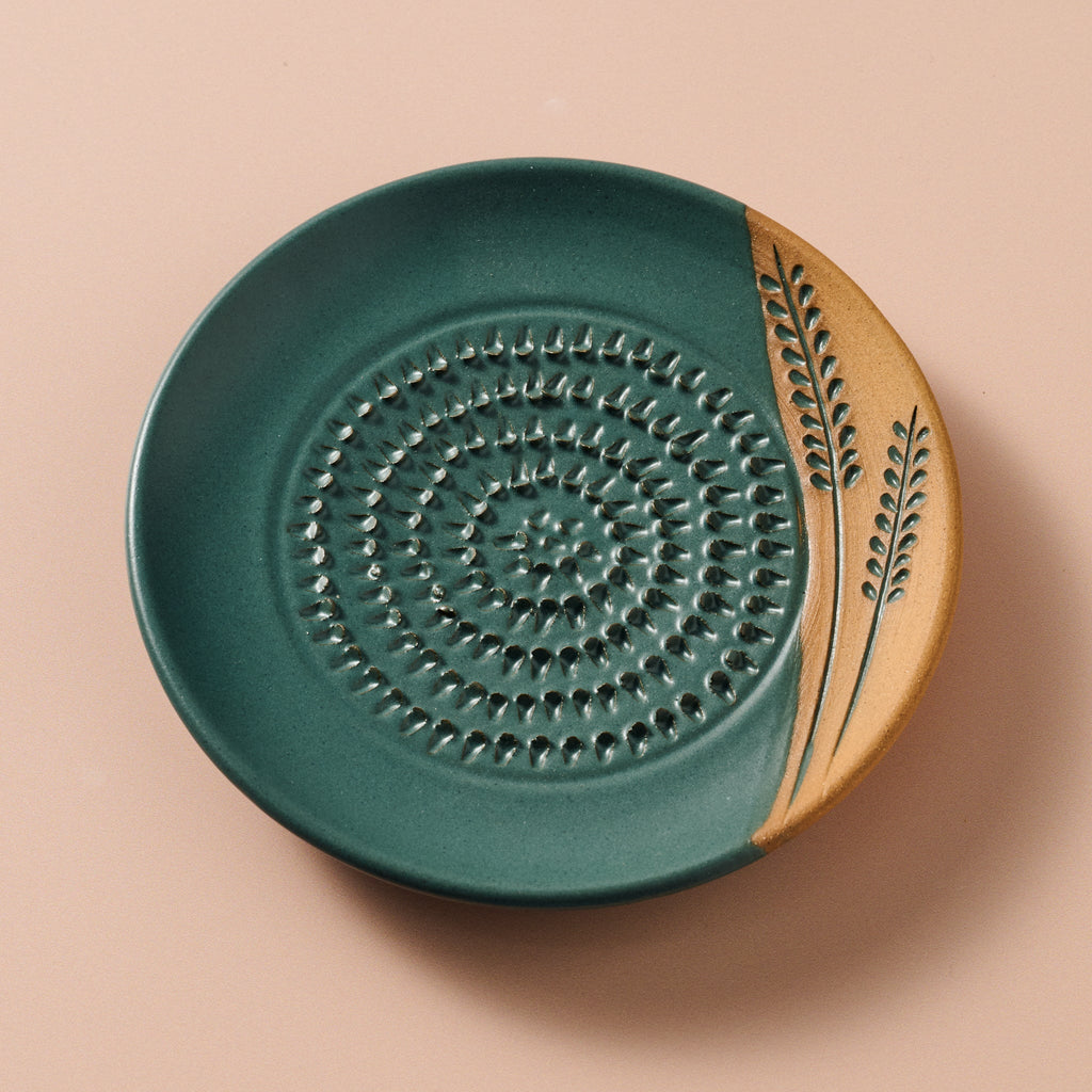 Wheat Pattern Ceramic Grater Plate | Multi-Use Garlic & Ginger Grating Dish
