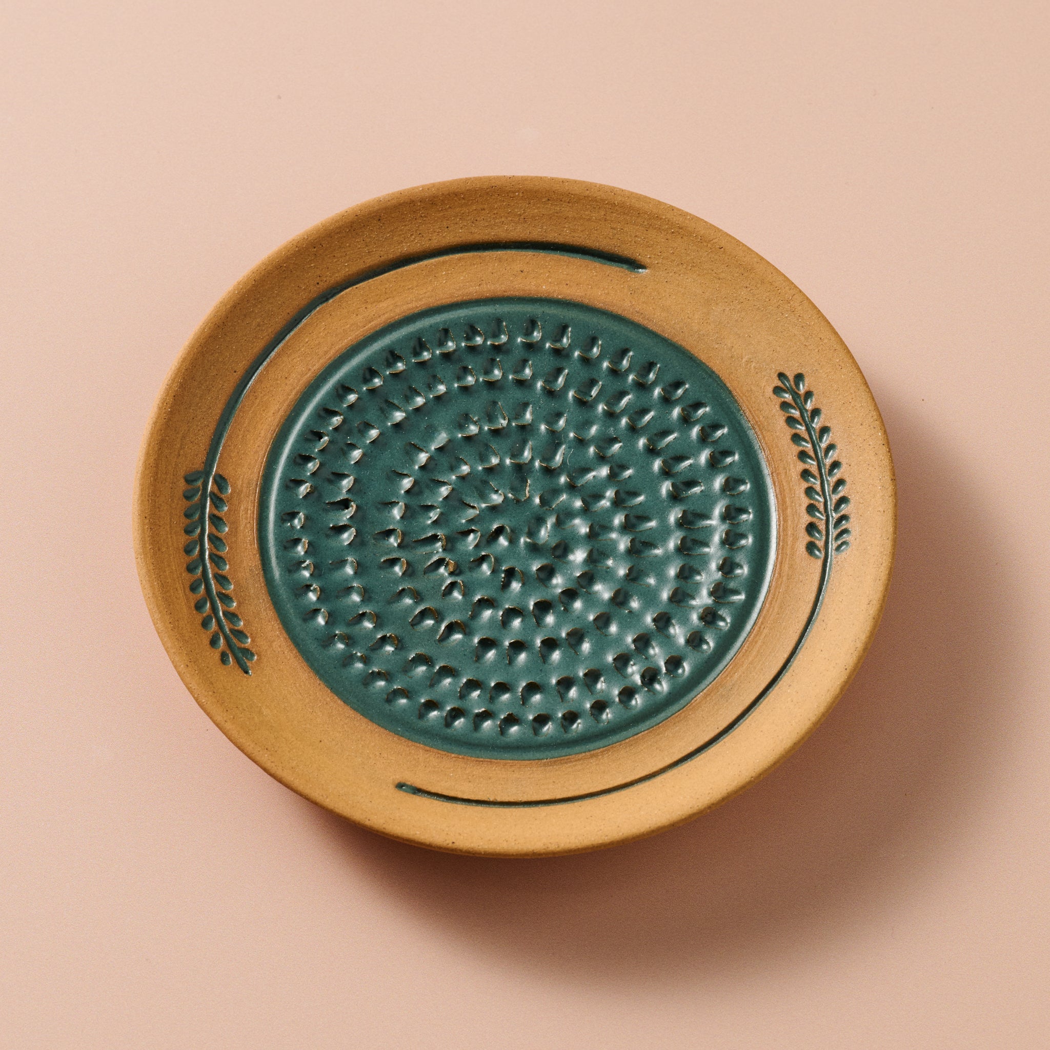 Wheat Pattern Ceramic Grater Plate | Multi-Use Garlic & Ginger Grating Dish